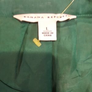Banana Republic Tops - Green professional women's blouse Banana Republic Tops - Green professional women's blouse